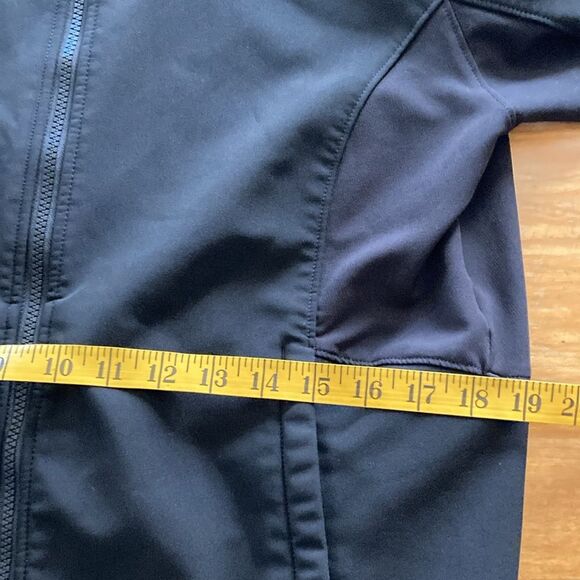 The North Face Soft Shell Black Women’s Jacket Size Large Water Wind Resistant L - Picture 5 of 14